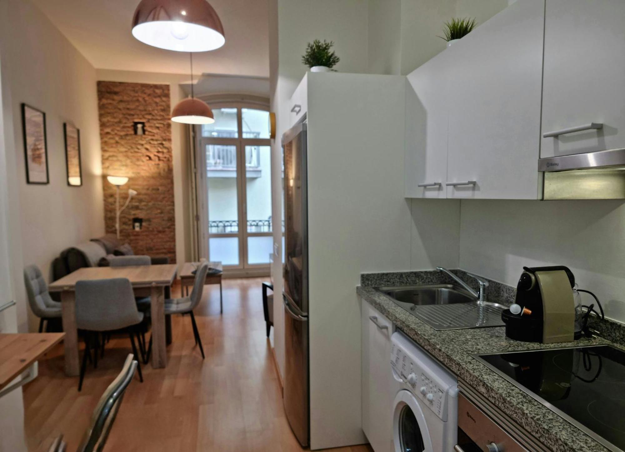 Rosa 2 Bedrooms In City Center Málaga Extérieur photo